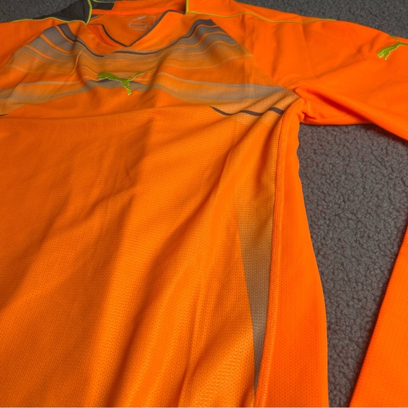 Puma Youth Soccer Keeper Jersey NWOT Size M. - Picture 4 of 12
